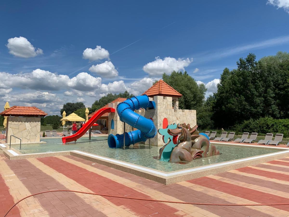 Termal Hotel Vesta Tapioszecso Dış mekan fotoğraf